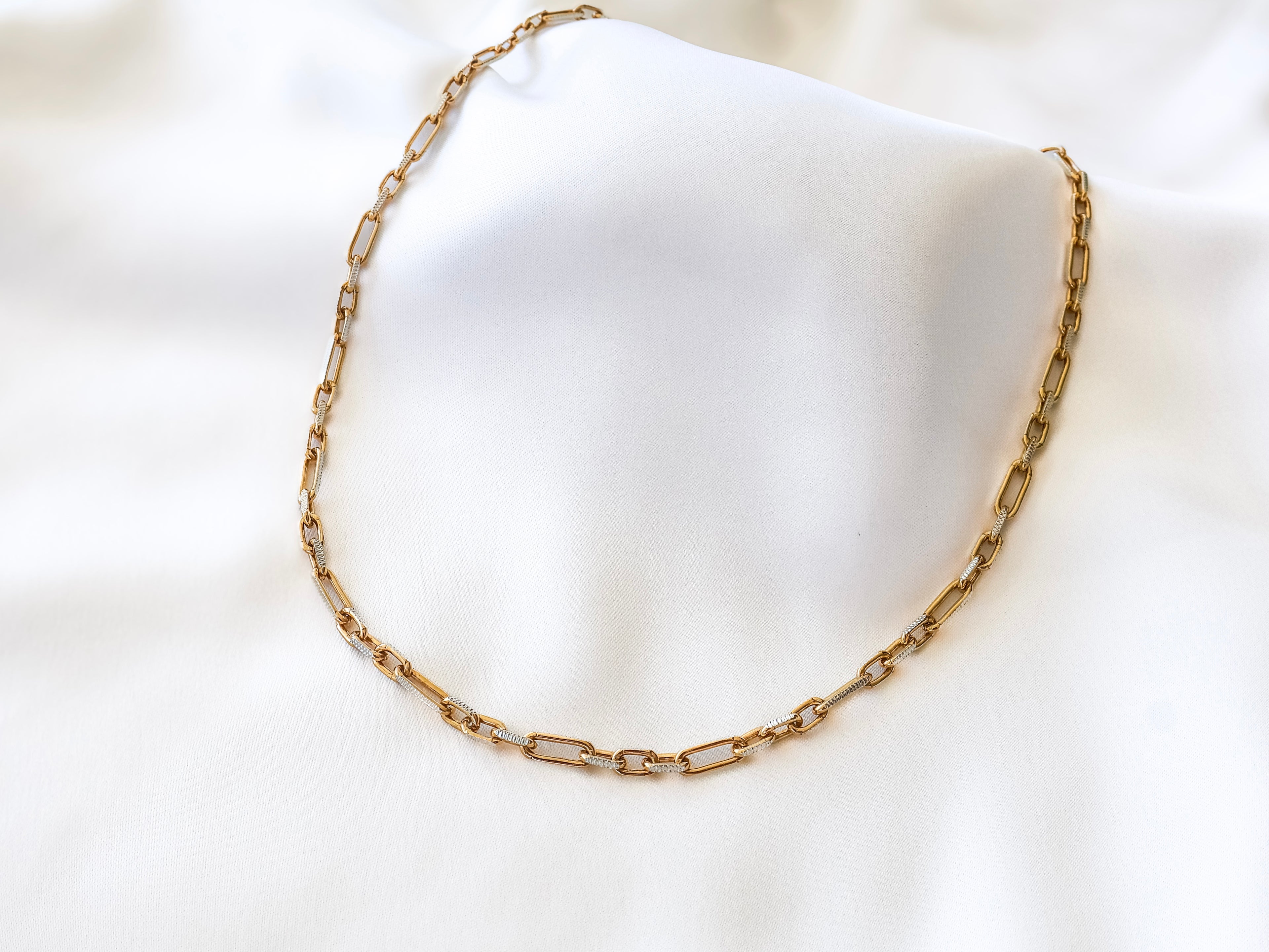 MB Boyfriend Necklace