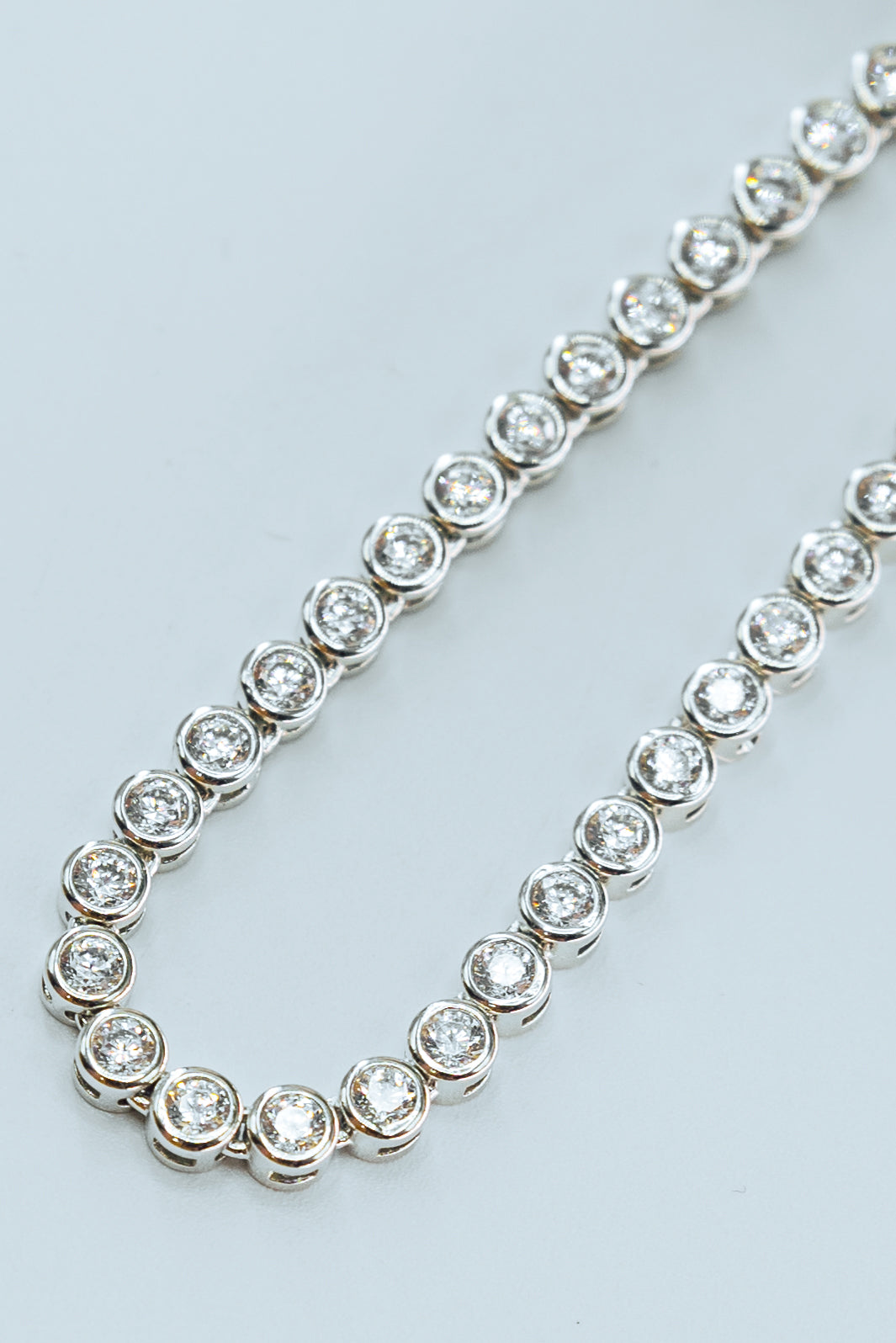MB Tennis Necklace Aura