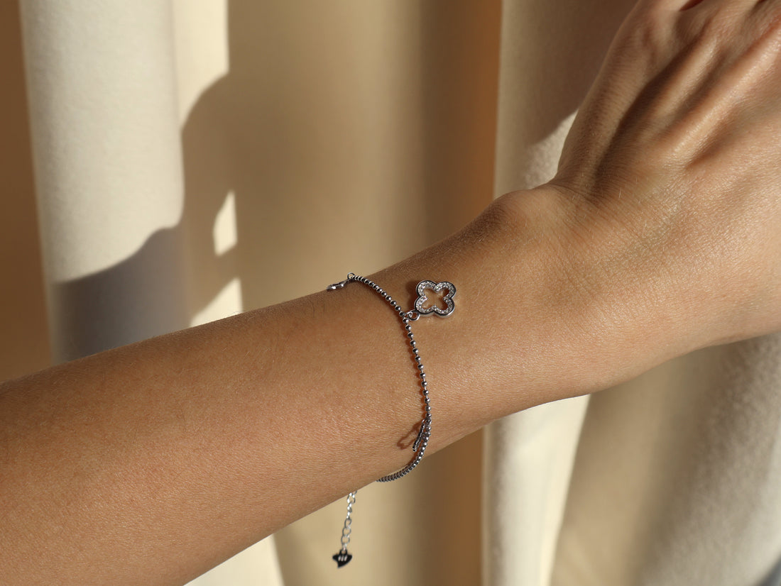 MB Alhambra Minimal Bracelet