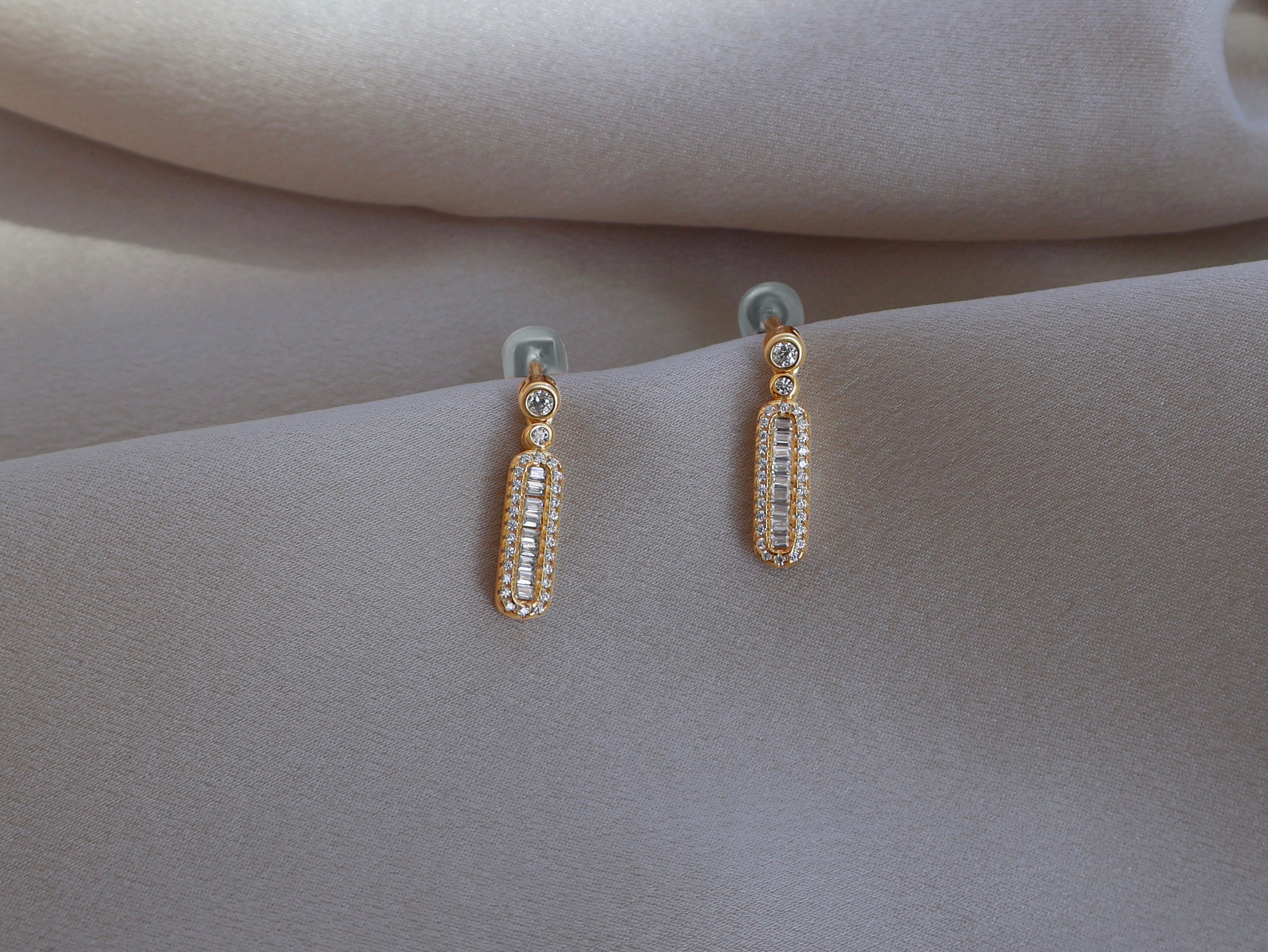 MB Lisa Earrings Gold