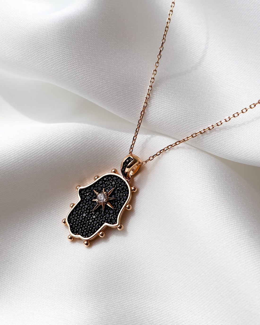 MB Venus Star Necklace