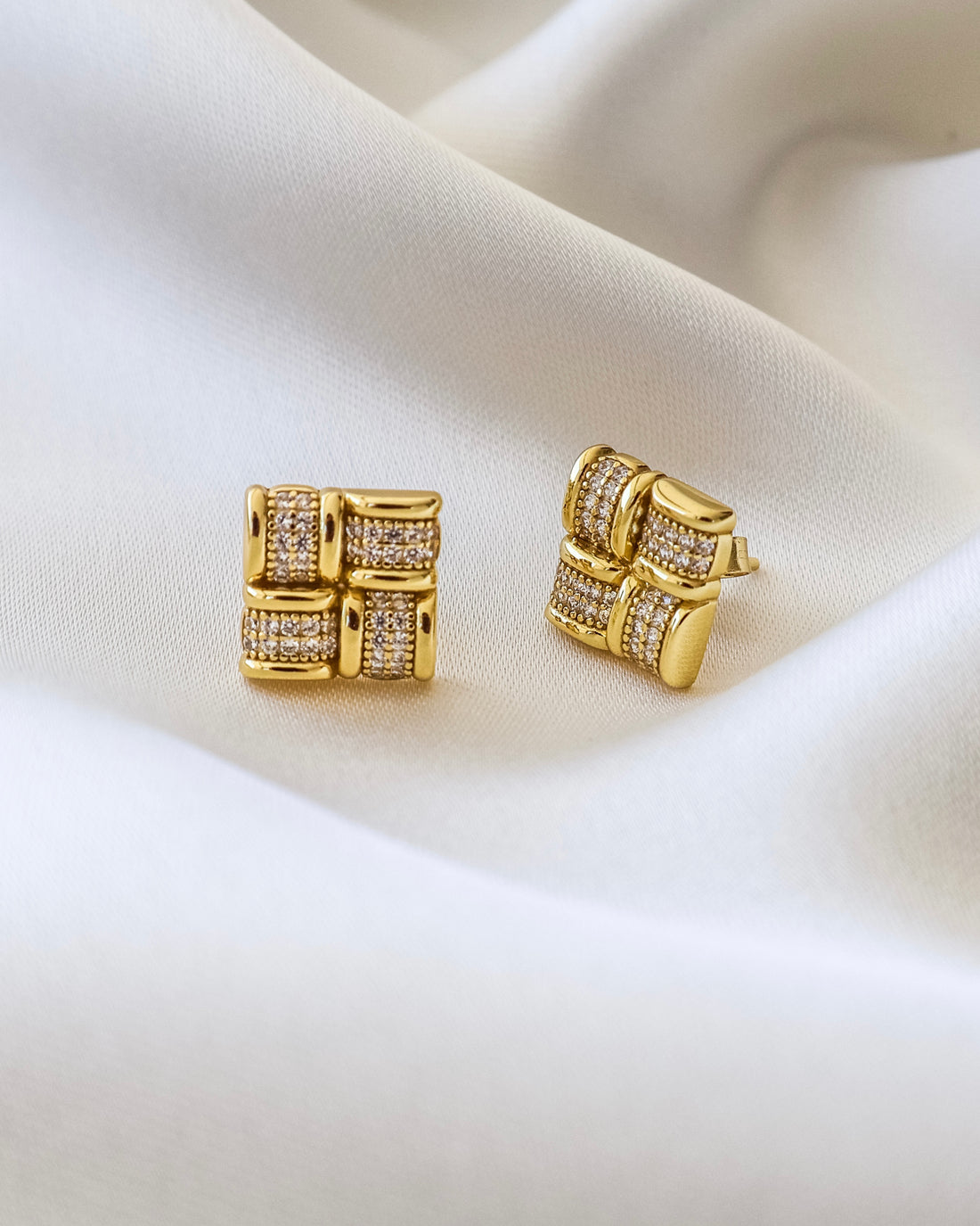 Grace Studs Earrings