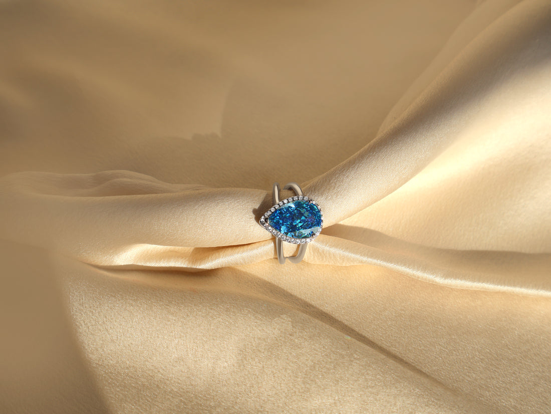 MB Sapphire Blue Ring