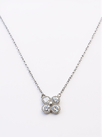 Floral Pendant Necklace