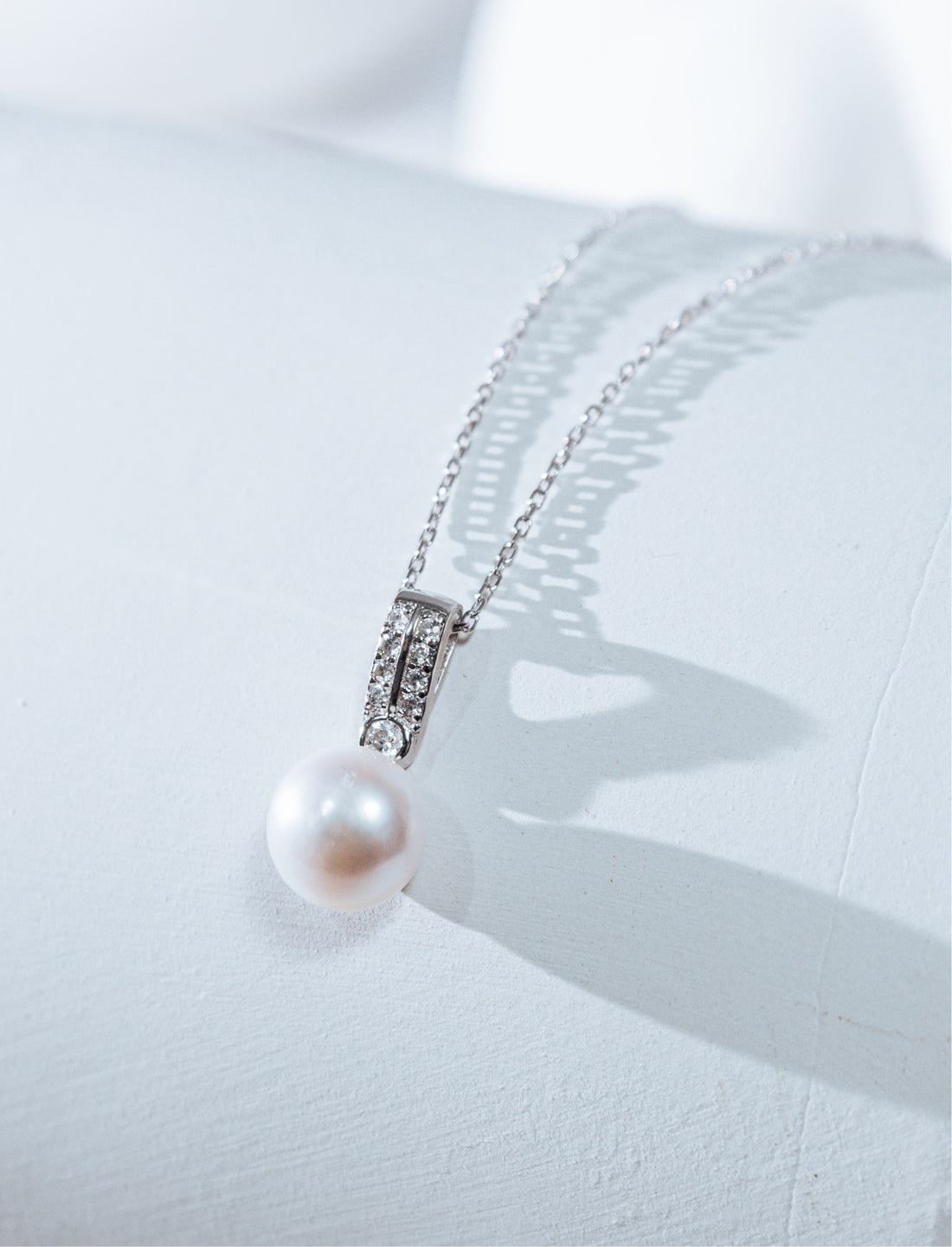 MB White Pearl Necklace