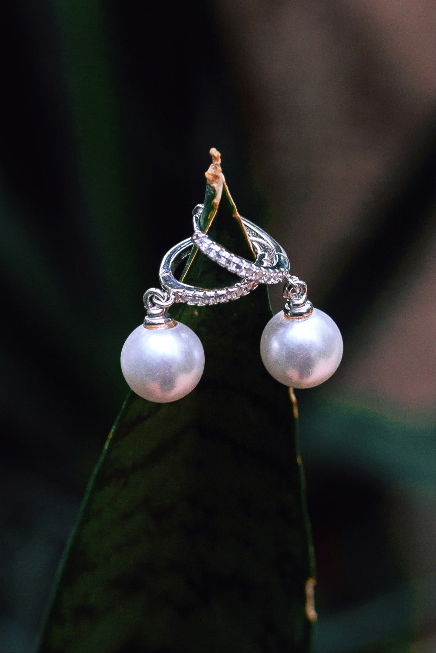 MB Pearl Drop Earrings